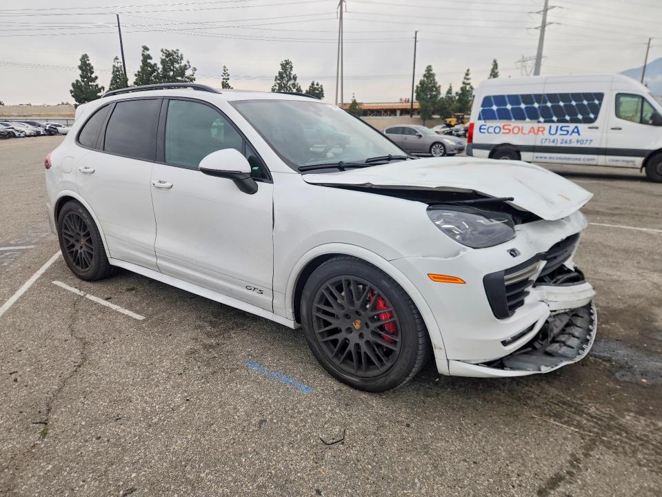 2016 Porsche Cayenne