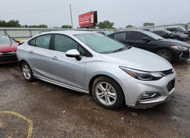 
								2018 Chevrolet Cruze full									