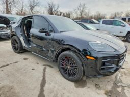 
										2025 Porsche Cayenne full									