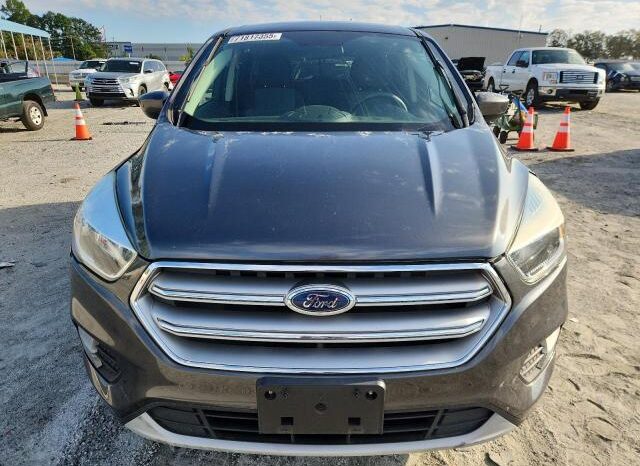 
								2017 Ford Escape se full									