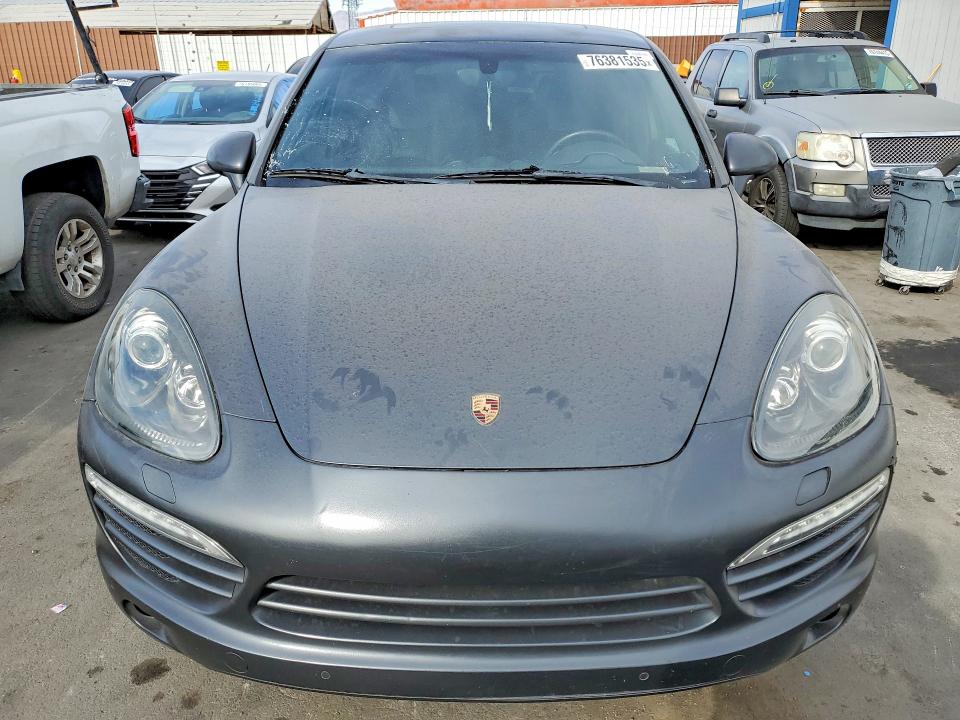 2013 Porsche Cayenne