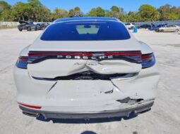 
										2022 Porsche Panamera full									