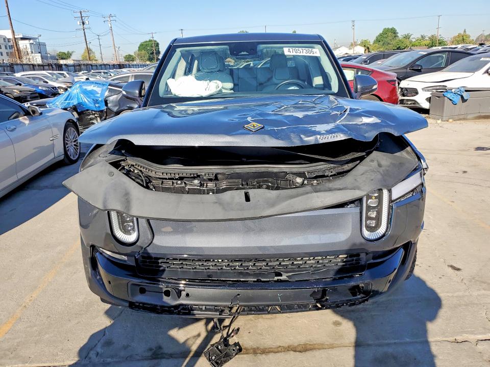 2023 Rivian R1t