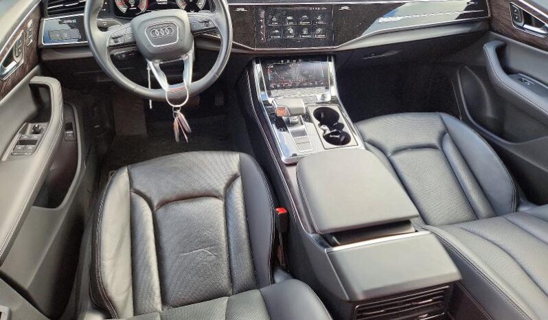 
								2023 Audi Q8 full									