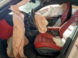 
										2022 Porsche Taycan full									