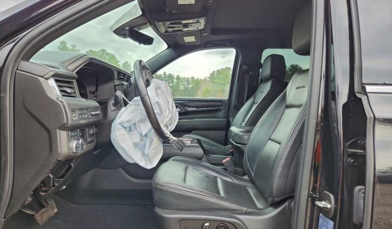 
								2022 Gmc Yukon full									