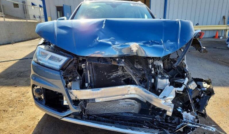 
								2018 Audi Q5 full									