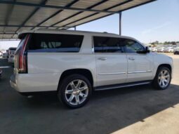 
										2016 Cadillac Escalade full									
