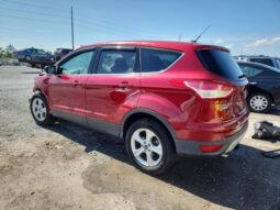 
										2014 Ford Escape se full									