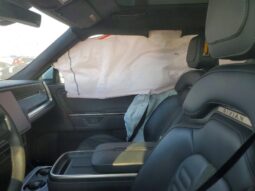 
										2025 Rivian R1s full									