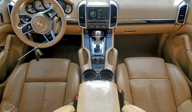 
								2015 Porsche Cayenne full									
