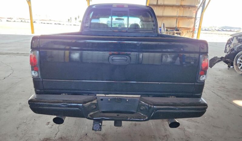 
								2002 Dodge Dakota full									