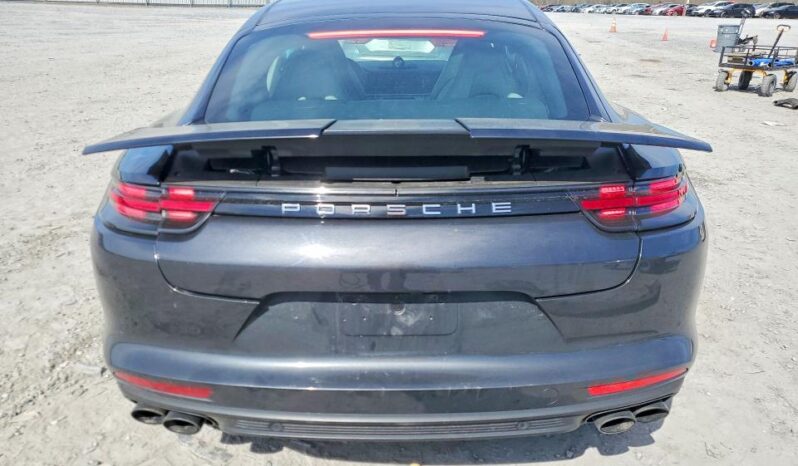 
								2018 Porsche Panamera full									