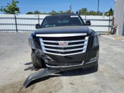 
										2015 Cadillac Escalade full									