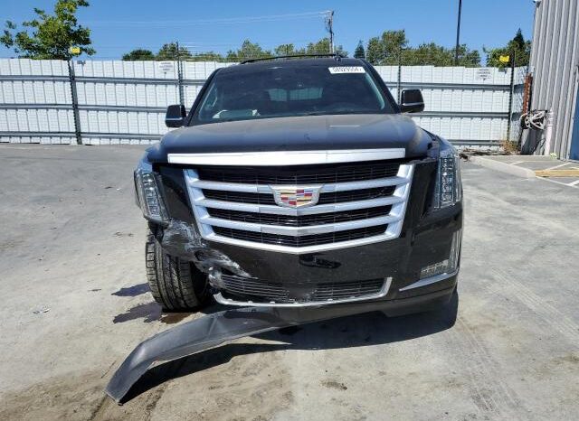 
								2015 Cadillac Escalade full									
