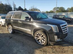 
										2017 Cadillac Escalade full									