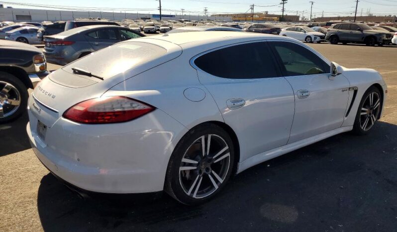 
								2013 Porsche Panamera full									