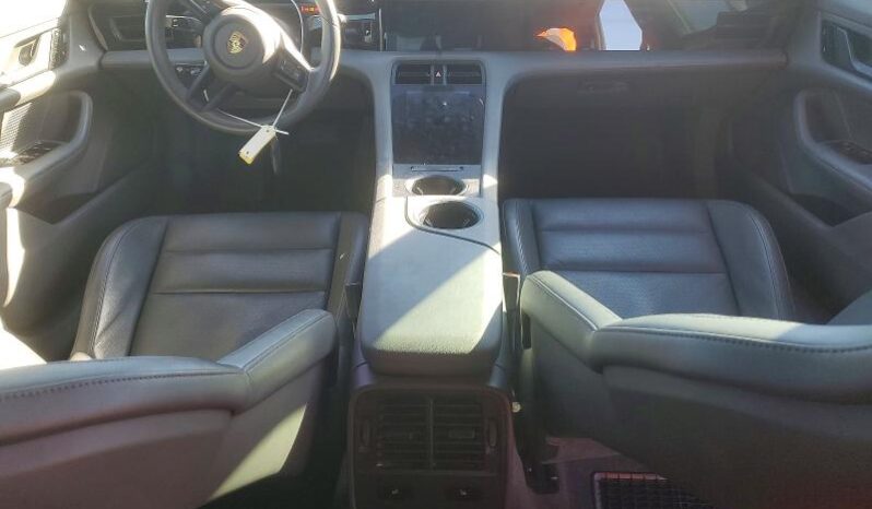 
								2021 Porsche Taycan full									