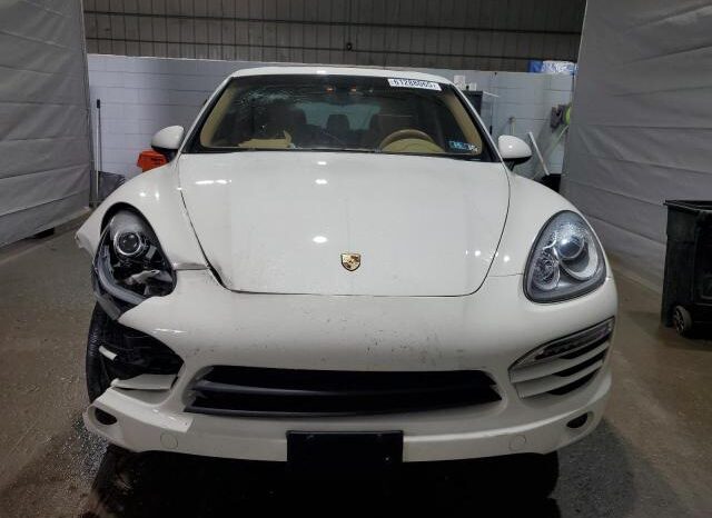 
								2012 Porsche Cayenne full									