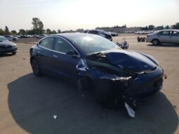 
										2018 Tesla Model 3 full									