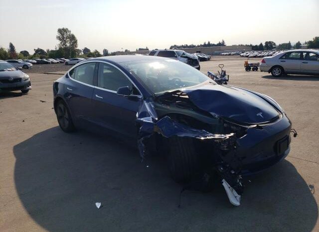 
								2018 Tesla Model 3 full									