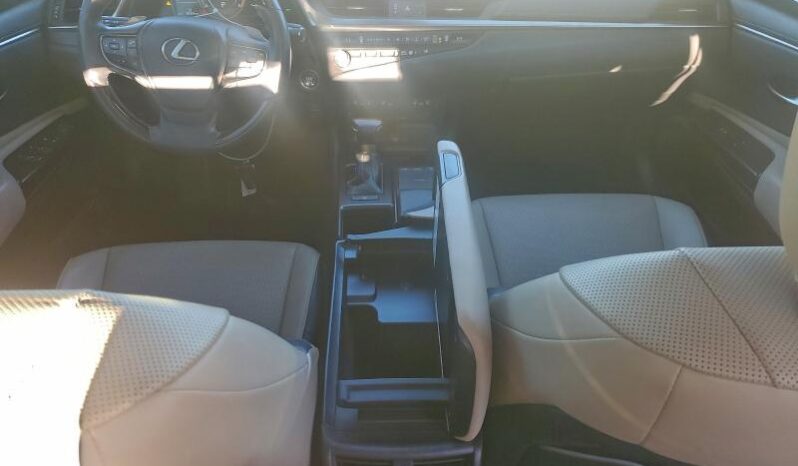 
								2021 Lexus Es 350 full									