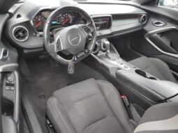 
										2017 Chevrolet Camaro full									