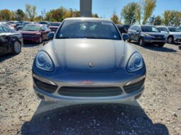 
										2014 Porsche Cayenne full									