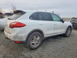 
										2013 Porsche Cayenne full									