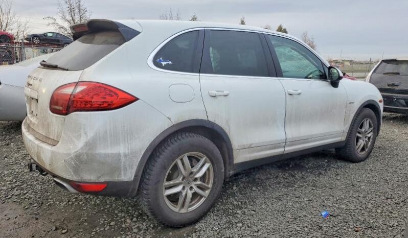 
								2013 Porsche Cayenne full									