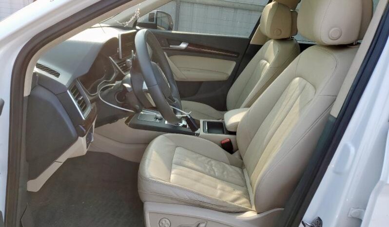 
								2018 Audi Q5 full									