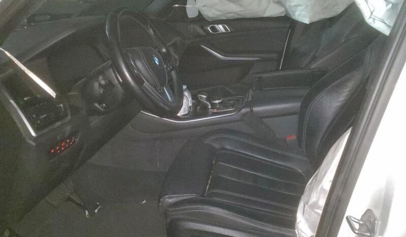 
								2019 BMW X5 full									