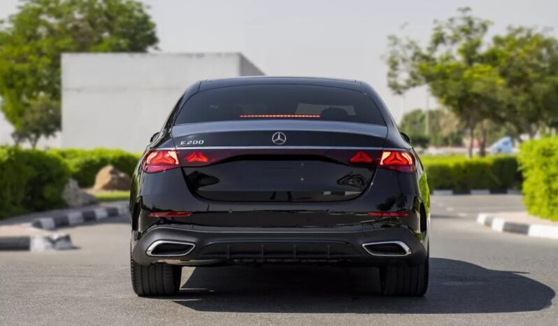 
								MERСEDES BENZ E200 full									