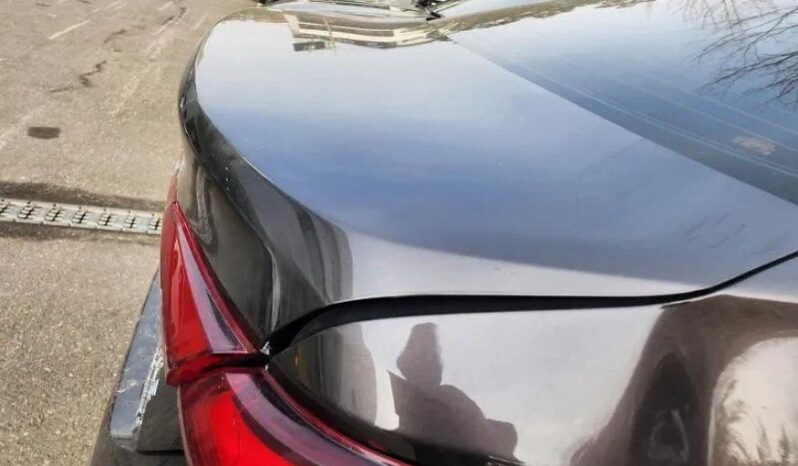 
								TOYOTA Avalon Hybrid full									
