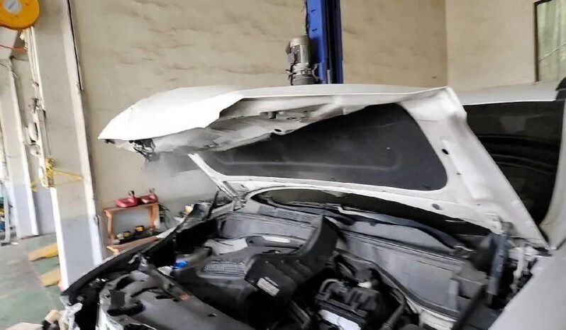
								HYUNDAI SANTA FE full									