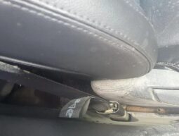 
										HYUNDAI SANTA FE full									
