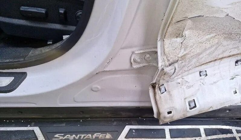 
								HYUNDAI SANTA FE full									