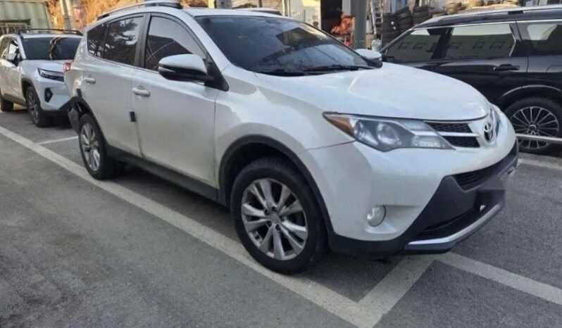 
								TOYOTA RAV 4 full									