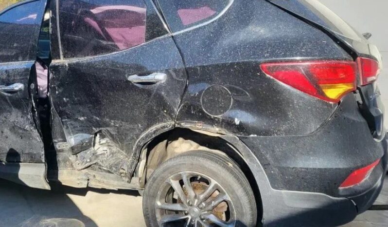 
								HYUNDAI SANTA FE full									