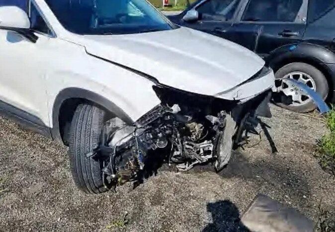 
								HYUNDAI SANTA FE full									