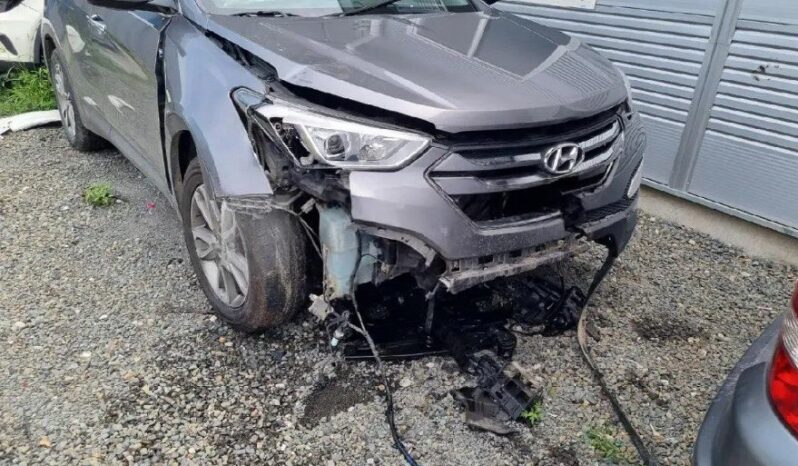 
								HYUNDAI SANTA FE full									