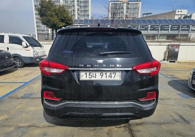 SSANG YONG REXTON
