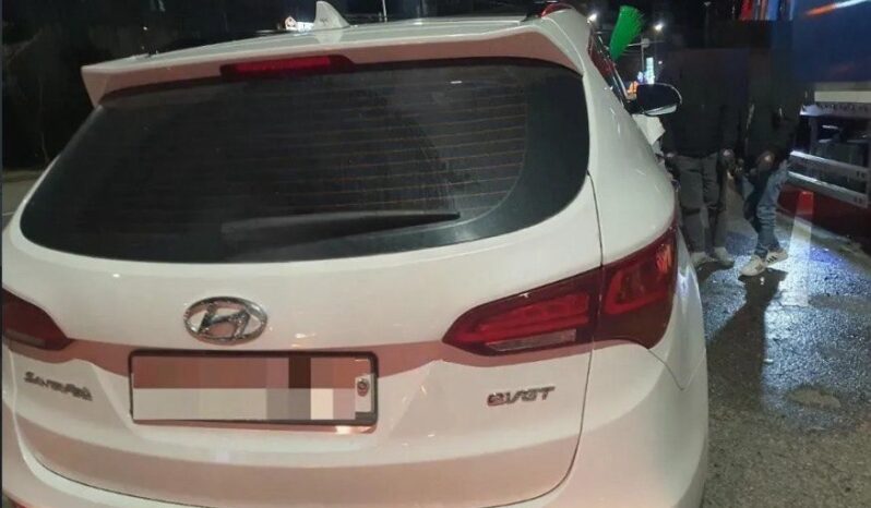
								HYUNDAI SANTA FE full									