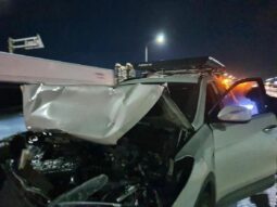 
										HYUNDAI SANTA FE full									