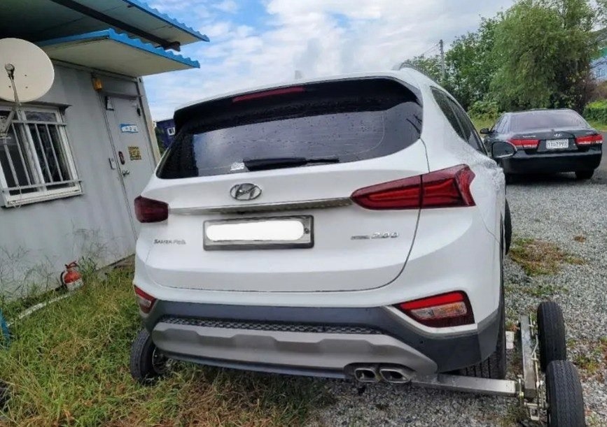 HYUNDAI SANTA FE