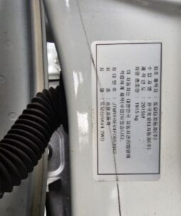 
										TOYOTA RAV 4 full									