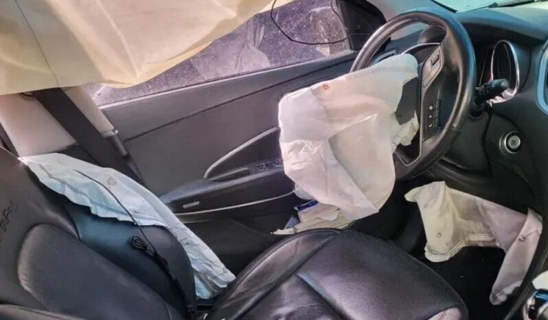 
								HYUNDAI SANTA FE full									