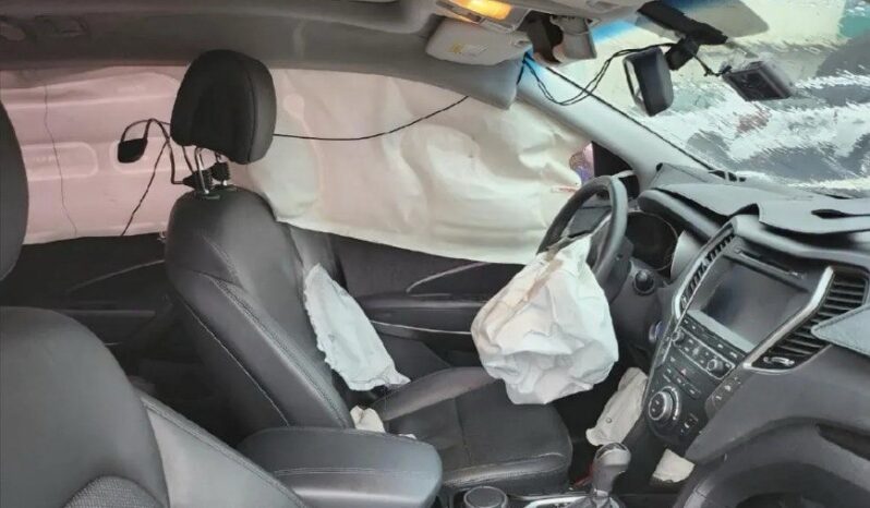 
								HYUNDAI SANTA FE full									