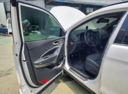 
										HYUNDAI SANTA FE full									