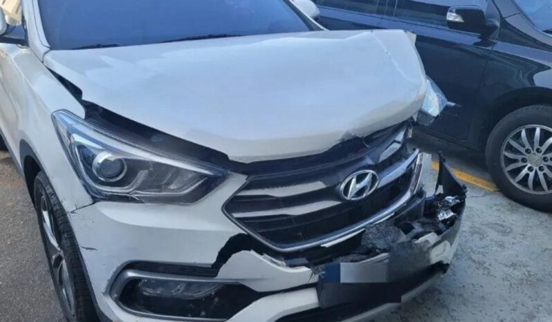 
								HYUNDAI SANTA FE full									
